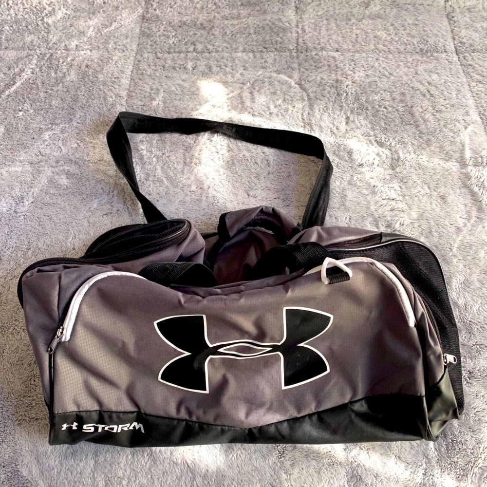Under amour duffel bag